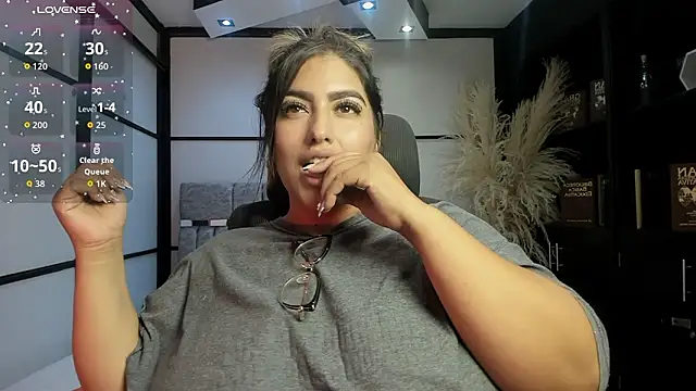 AmbarBrownn  online show from March 16, 9:50 pm