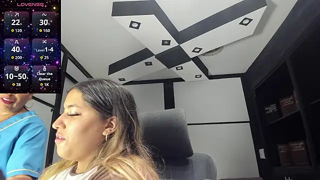 AmbarBrownn  online show from March 9, 8:12 pm