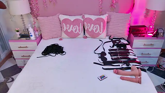 CherylandToni online show from April 9, 4:47 am