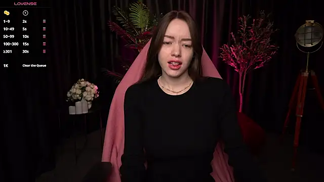 Velouraa online show from March 8, 8:28 am