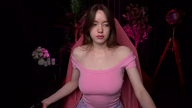 Velouraa online show from February 27, 10:31 pm