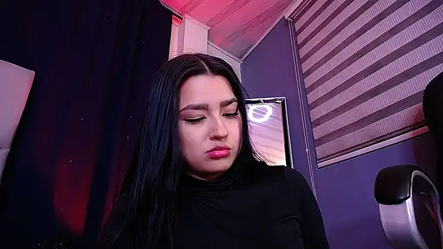 Emilyy05  online show from February 1, 3:27 am