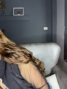 JennaMilf  online show from March 28, 5:58 pm