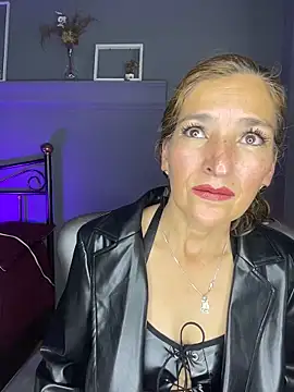 JennaMilf  online show from March 6, 7:20 pm