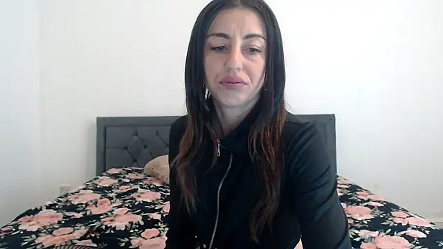 Snapshot of Stella_John chatting on September 9, 6:34 am Stella John online show from September 9, 6:34 am