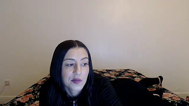 Stella John online show from February 15, 7:42 am