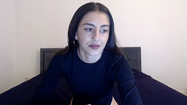 Snapshot of Stella_John chatting on October 4, 6:15 am Stella John online show from October 4, 6:15 am