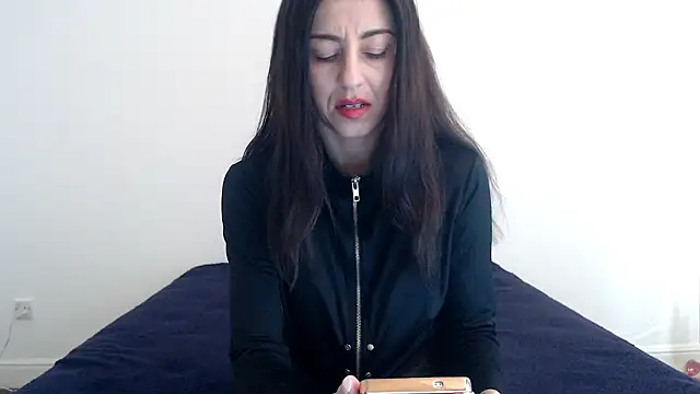 Stella John online show from March 17, 8:39 am