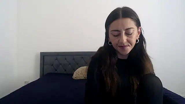 Snapshot of Stella_John chatting on September 13, 7:08 am Stella John online show from September 13, 7:08 am