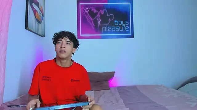 Pleasure boys hot online show from April 19, 7:16 pm