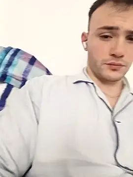 luke25bwc online show from December 22, 4:23 am