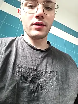 luke25bwc online show from April 15, 6:41 am