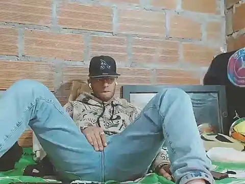 Alphamaster 92 online show from February 1, 12:03 pm