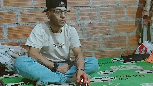 Alphamaster 92 online show from February 22, 3:20 am