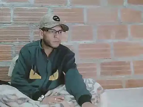 Alphamaster 92 online show from January 13, 1:37 pm