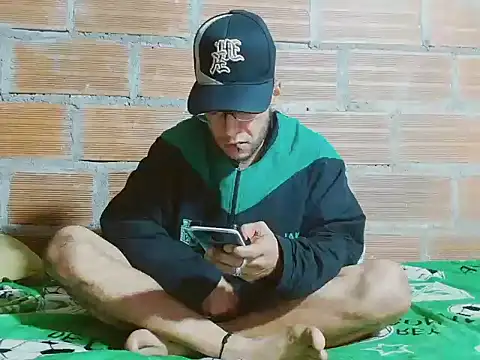 Alphamaster 92 online show from February 6, 10:00 am