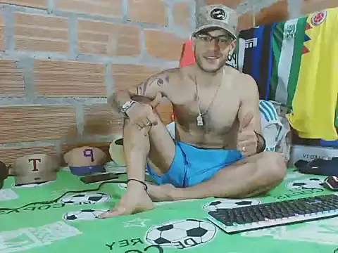 Alphamaster 92 online show from February 14, 7:25 pm