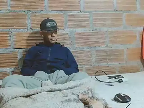 Alphamaster 92 online show from February 18, 11:17 am