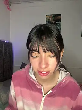 Snapshot of junorise23 chatting on February 10, 4:55 am junorise23 online show from February 10, 4:55 am