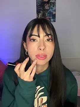 junorise23 online show from March 28, 4:35 am