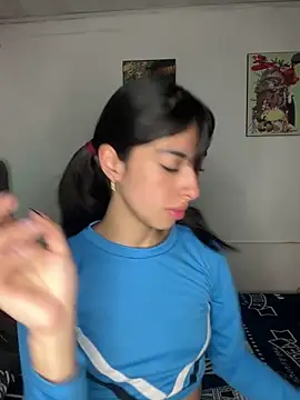 junorise23 online show from March 5, 3:36 am