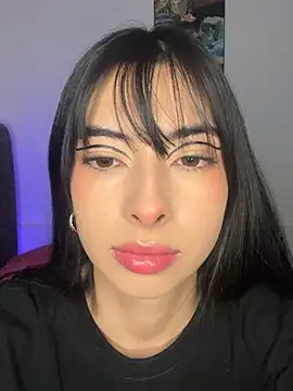 junorise23 online show from March 23, 5:29 am