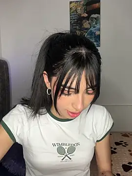 Snapshot of junorise23 chatting on February 24, 4:46 am junorise23 online show from February 24, 4:46 am