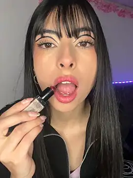 junorise23 online show from April 10, 3:24 am