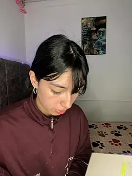 Snapshot of junorise23 chatting on February 12, 4:12 am junorise23 online show from February 12, 4:12 am