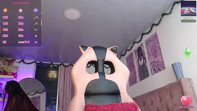 violett brown9 online show from April 22, 4:52 am