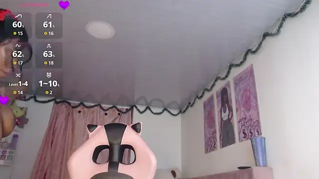 Snapshot of violett_brown9 chatting on June 18, 6:34 am violett brown9 online show from June 18, 6:34 am