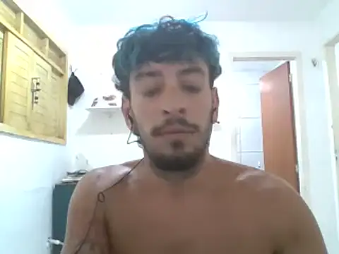 Snapshot of alpalo420 chatting on February 25, 3:07 am alpalo420 online show from February 25, 3:07 am