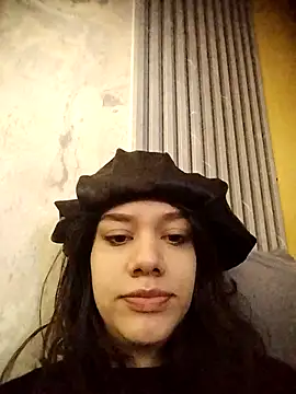 Snapshot of valerria_44 chatting on February 24, 9:37 pm valerria 44 online show from February 24, 9:37 pm