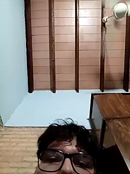 tu mejor amiguito online show from December 22, 5:35 pm