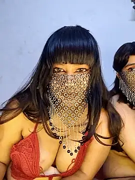 addictive me online show from April 18, 3:36 pm