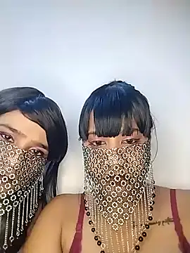 addictive me online show from April 3, 1:39 pm