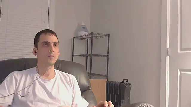 SissyJosh online show from February 9, 6:00 am