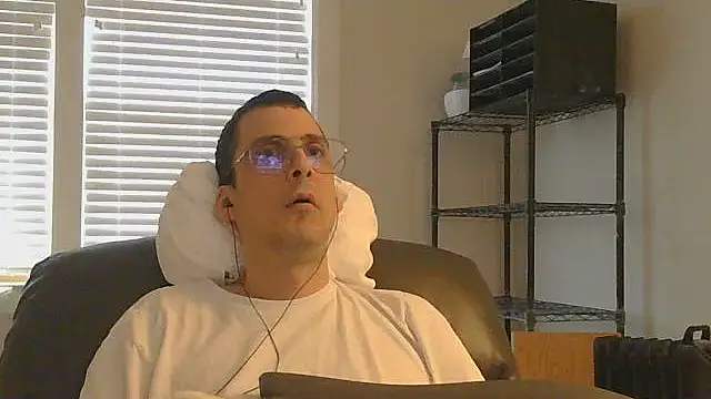SissyJosh online show from May 23, 8:52 pm