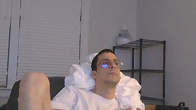 SissyJosh online show from June 4, 7:02 am