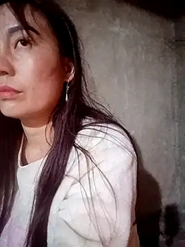 boiboi001 online show from February 10, 5:28 am