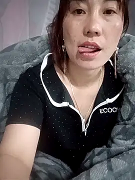 boiboi001 online show from March 6, 12:44 pm