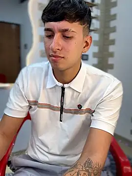 neithan sleitherx online show from February 3, 6:40 am