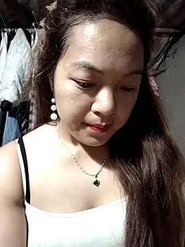 Lucky cutee online show from May 7, 10:57 pm