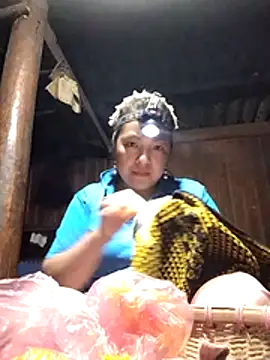 Lucky cutee online show from March 24, 2:17 pm