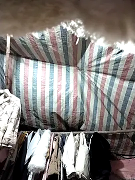 Lucky cutee online show from February 13, 11:49 pm