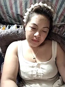 Lucky cutee online show from February 9, 4:16 pm