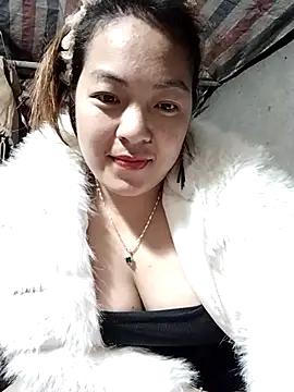 Lucky cutee online show from March 13, 1:38 pm