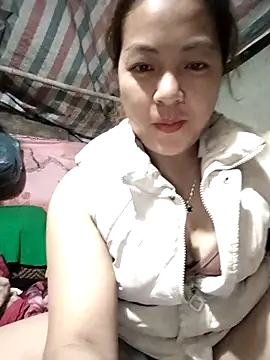 Lucky cutee online show from May 3, 4:39 am