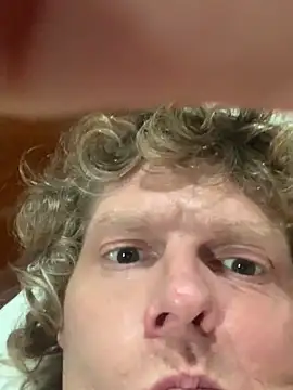 Snapshot of heath82841 chatting on March 7, 7:26 am heath82841 online show from March 7, 7:26 am