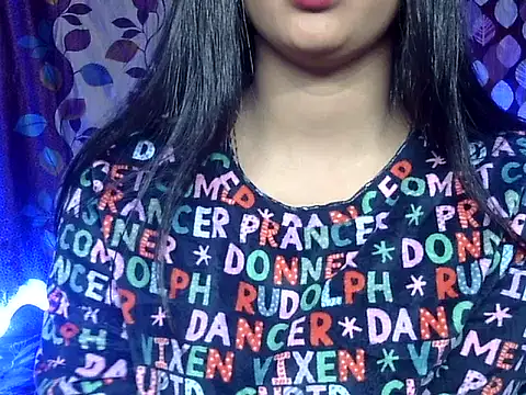 cute Dirty Diva online show from February 13, 4:01 am